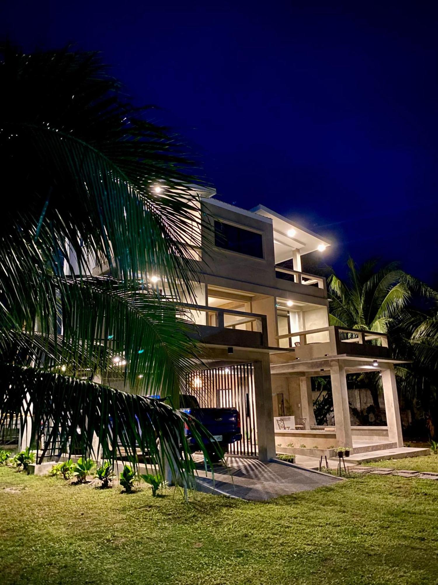 Surya Beach Resort Palawan Aborlan Exteriör bild