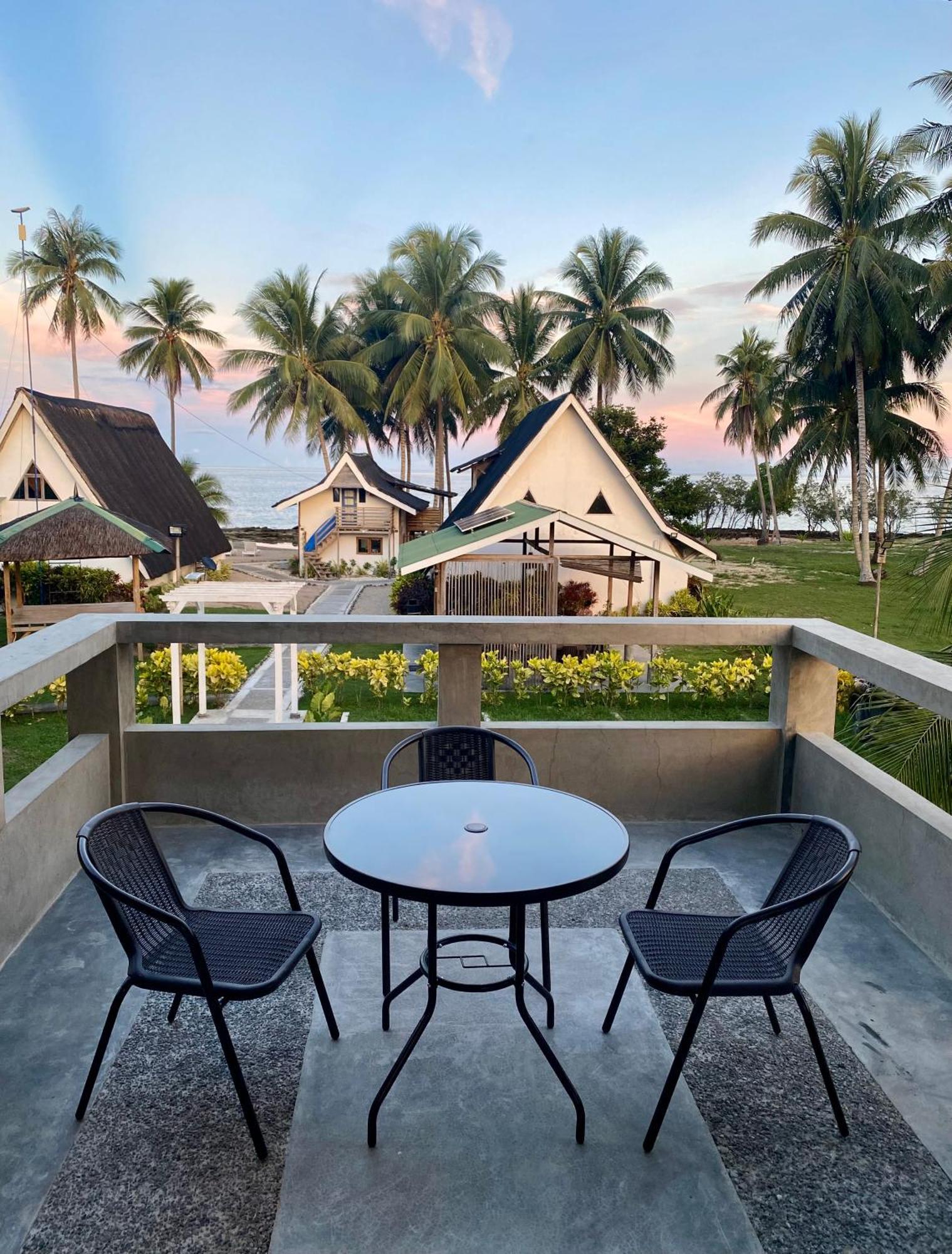 Surya Beach Resort Palawan Aborlan Exteriör bild