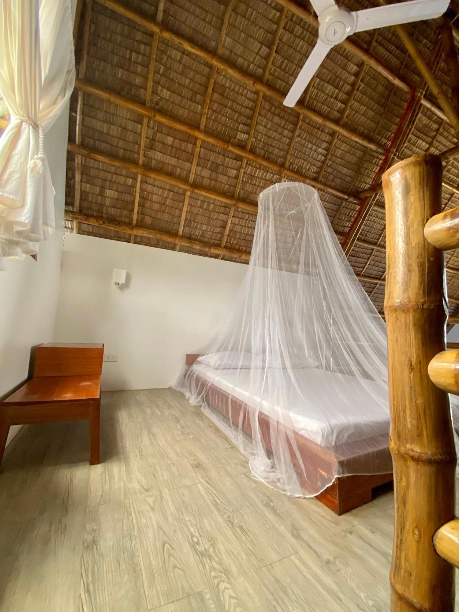 Surya Beach Resort Palawan Aborlan Exteriör bild