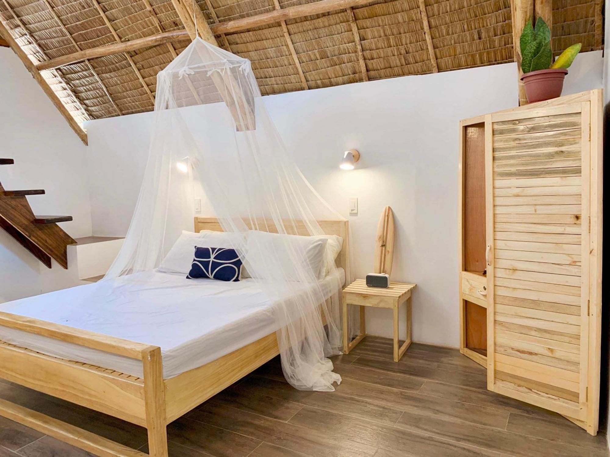 Surya Beach Resort Palawan Aborlan Exteriör bild