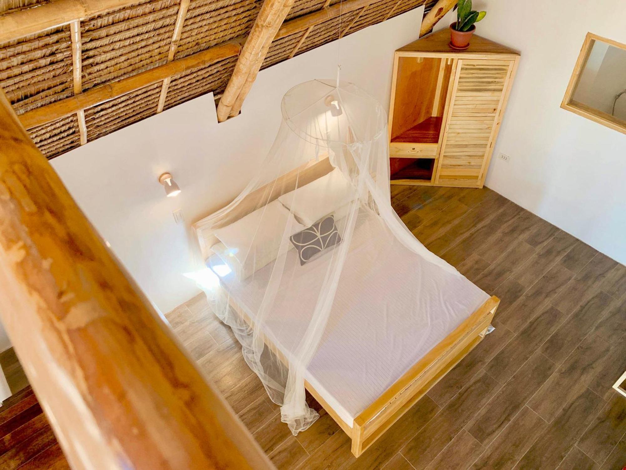 Surya Beach Resort Palawan Aborlan Exteriör bild