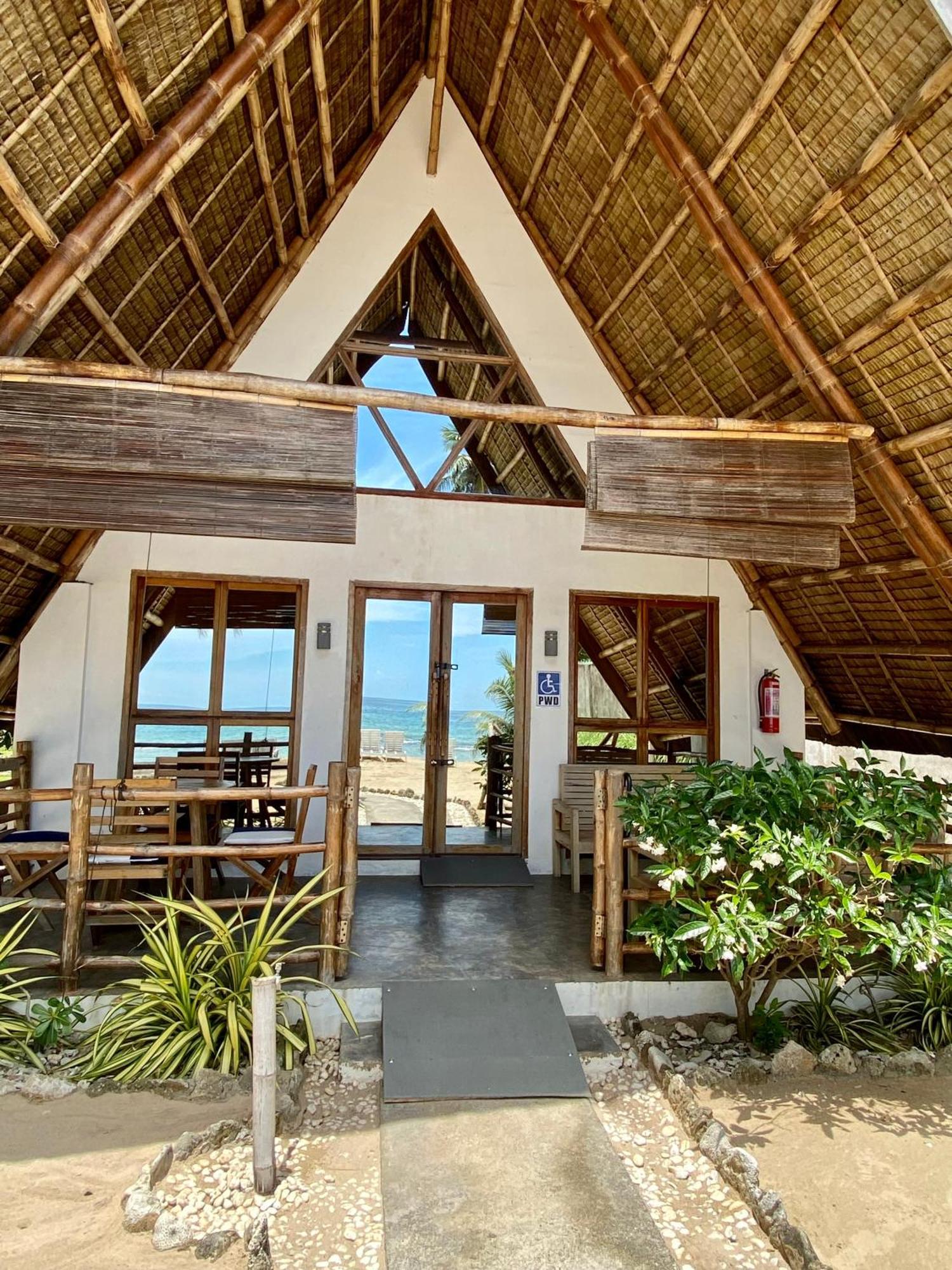 Surya Beach Resort Palawan Aborlan Exteriör bild