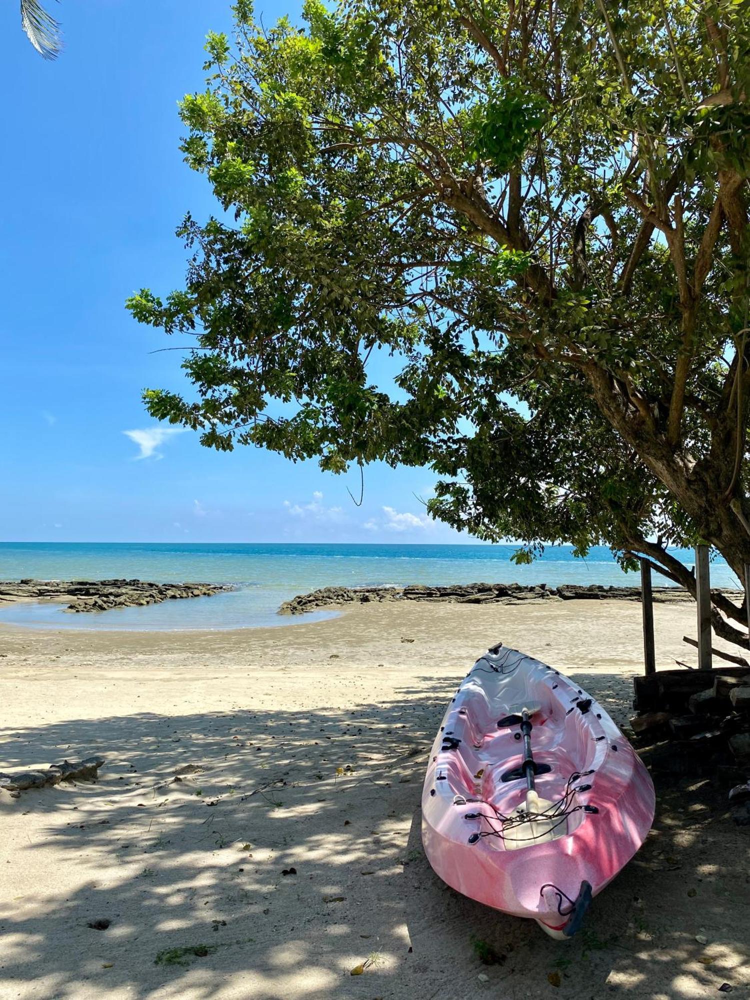 Surya Beach Resort Palawan Aborlan Exteriör bild